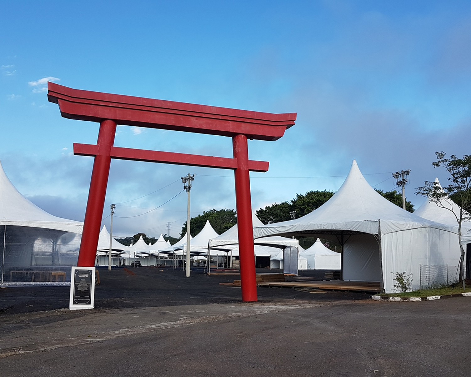 Img: Bunkyo Mogi das Cruzes finaliza montagem de estrutura do Akimatsuri