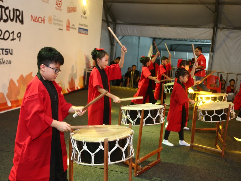 Img: Mesmo com chuva, Festival Akimatsuri reúne milhares de pessoas no primeiro final de semana